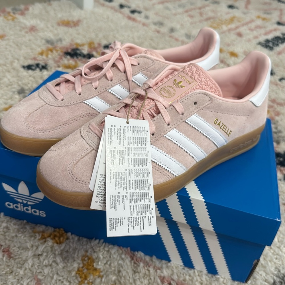 adidas gazelle shoes new with tags